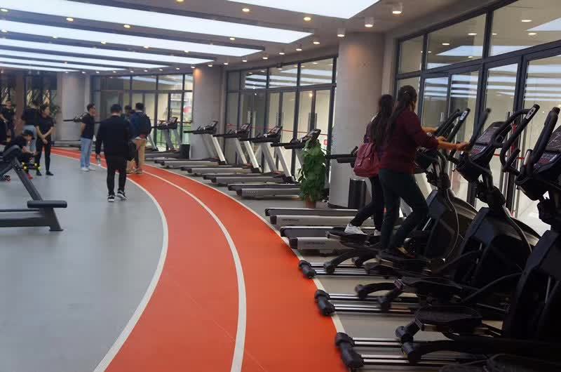 萬盛全民健康服務(wù)中心揭牌 免費(fèi)健康“禮包”惠及全城