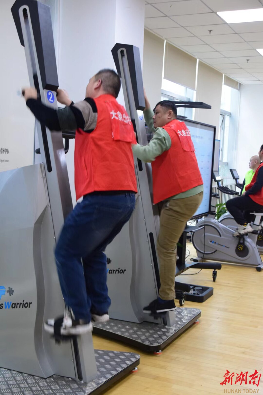 科技賦能，活力綻放 第二屆網(wǎng)約車司機(jī)智能健身大賽在長(zhǎng)沙點(diǎn)燃全民健身新熱潮